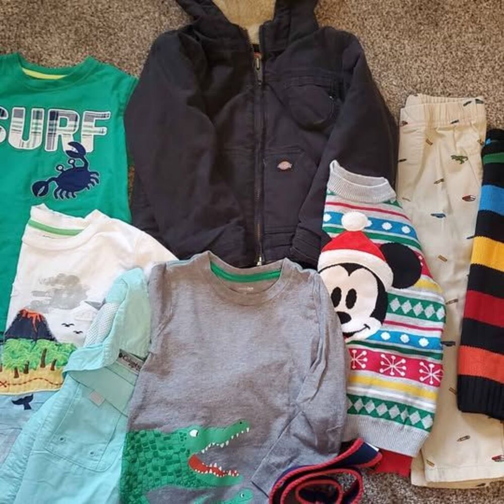 Boys sz 4 lot